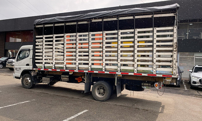 Mitsubishi Fuso 4.9 ...