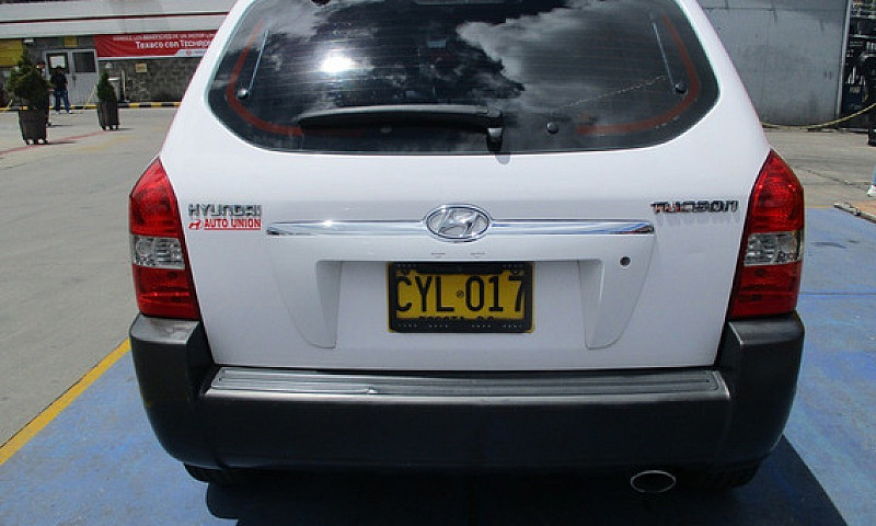 Hyundai Tucson Gl 4X...
