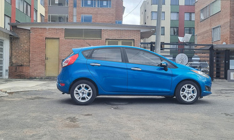 Ford Fiesta 1.6 Hatc...