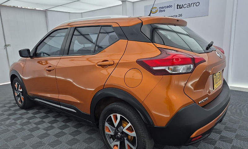 Nissan Kicks 1.6 Sen...