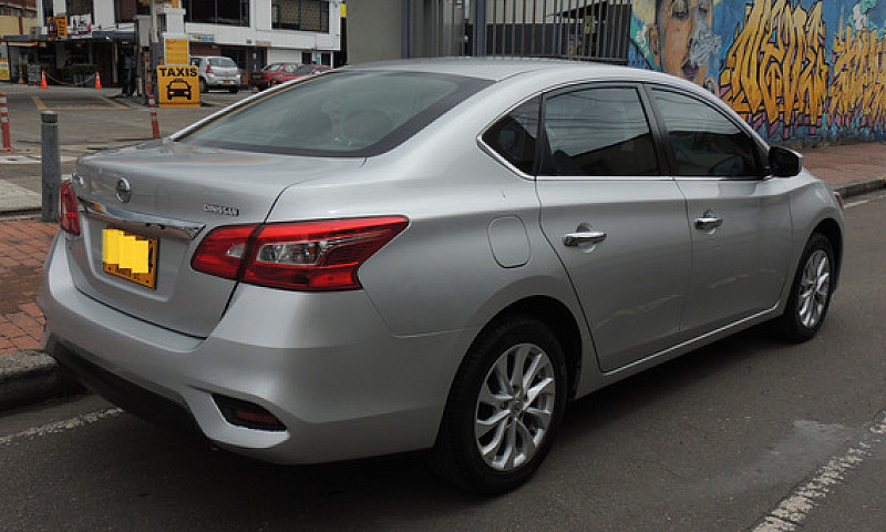 Nissan Sentra 1.8 B1...