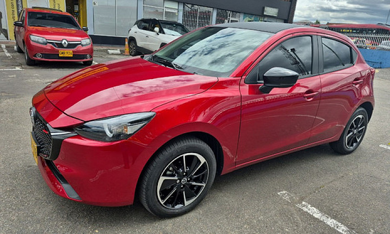 Mazda 2 Grand Tourin...