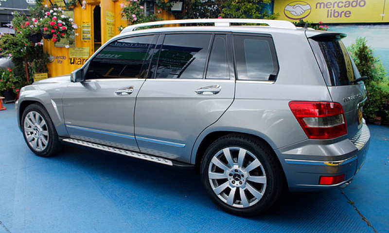 Mercedes-Benz Clase ...