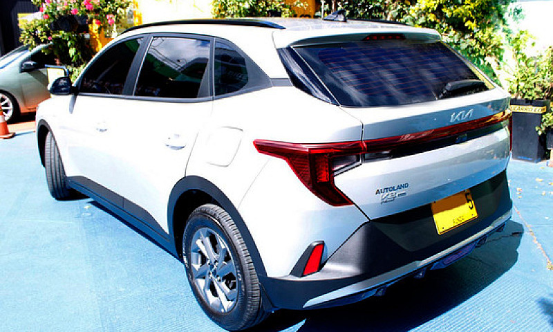 Kia K3 Cross 2026 Au...