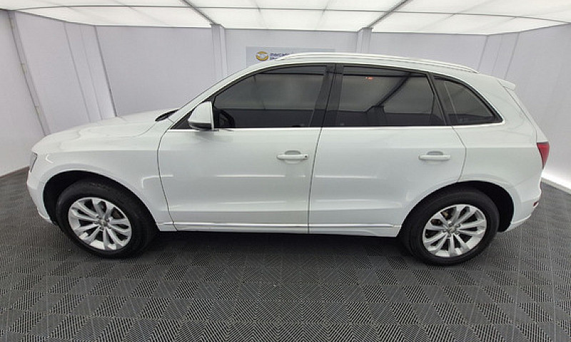 Audi Q5 2.0 Tfsi S-T...