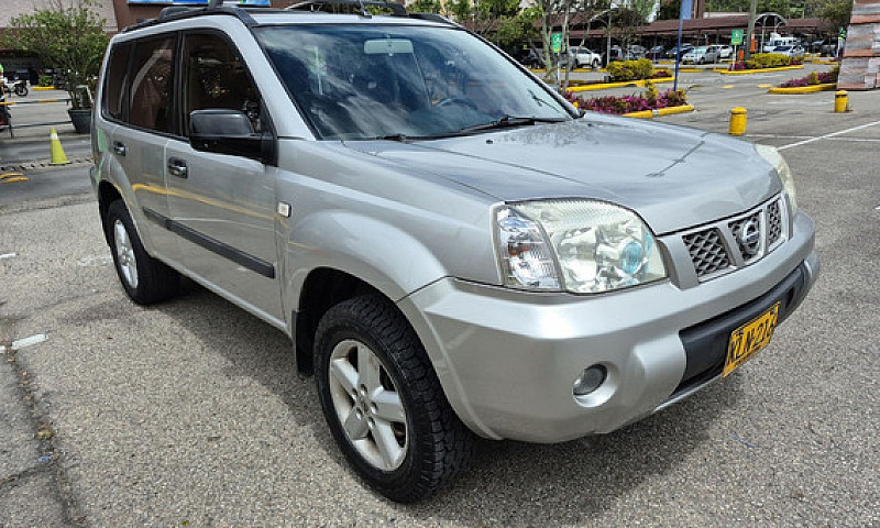 Nissan X-Trail 2.5 C...