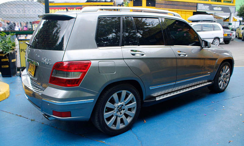 Mercedes-Benz Clase ...