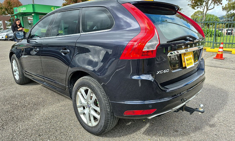 Volvo Xc60 2.0 T5 Aw...
