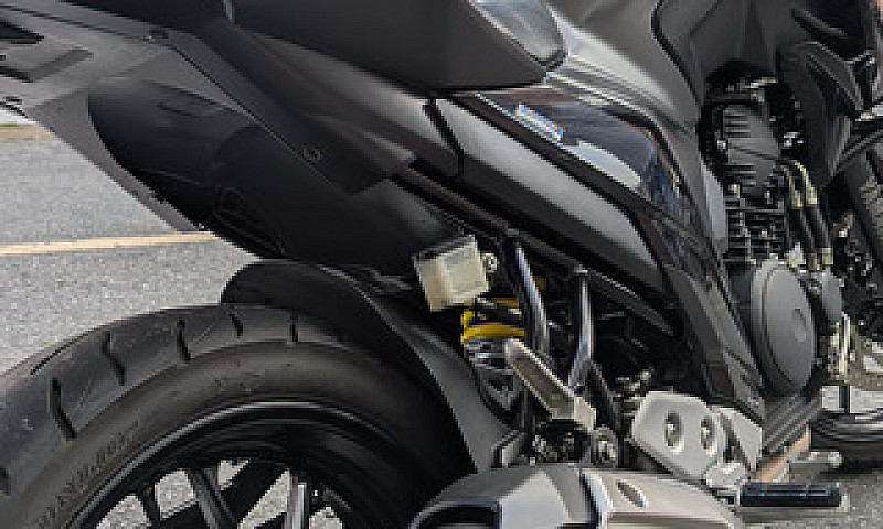 Yamaha Fz 250...