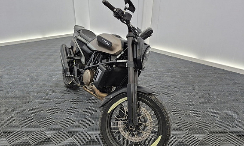 Husqvarna Svartpilen...