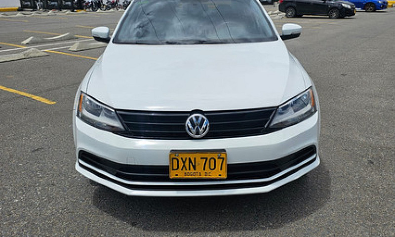 Volkswagen Jetta 2.0...