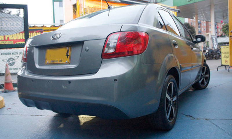Kia Rio Xcite 2011...