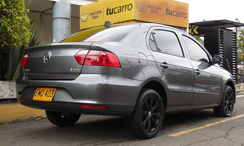 Volkswagen Voyage 1....