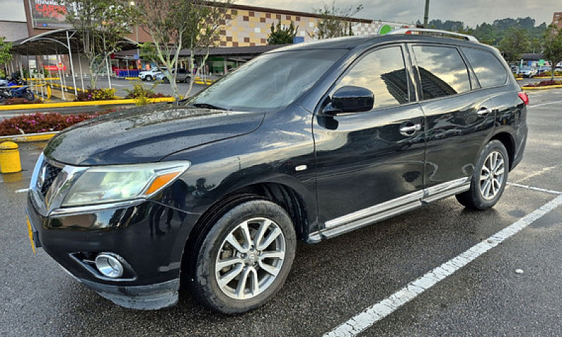 Nissan Pathfinder 3....