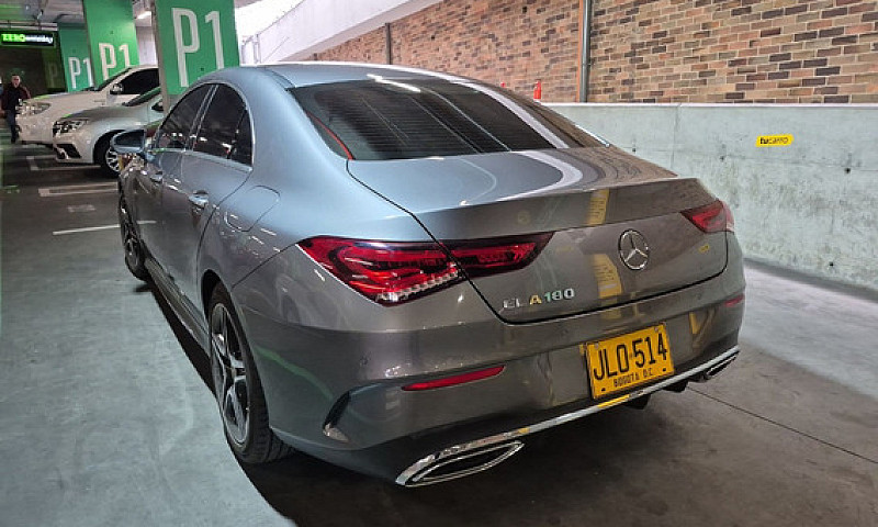 Mercedes-Benz Clase ...