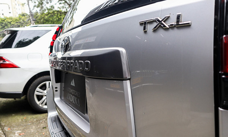 Toyota Prado 3.0 Tx-...