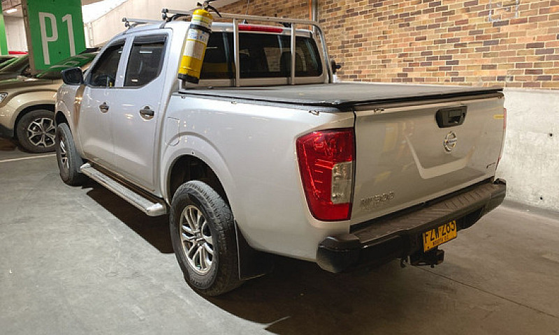 Nissan Np300 Frontie...