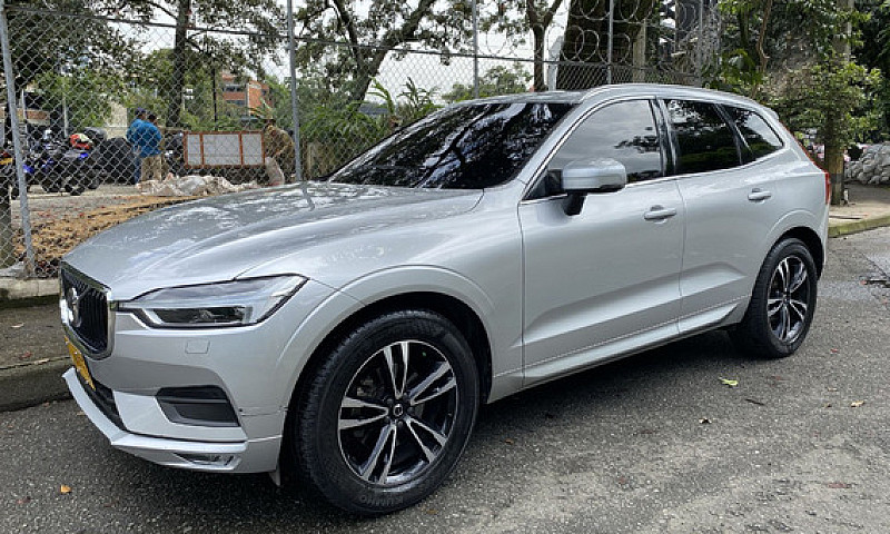Volvo Xc60 2.0 Momen...