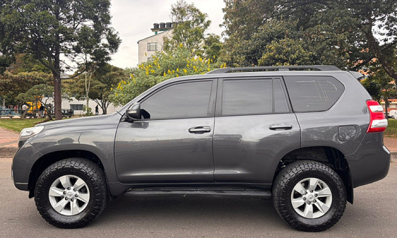 Toyota Prado 3.0 Tx-...