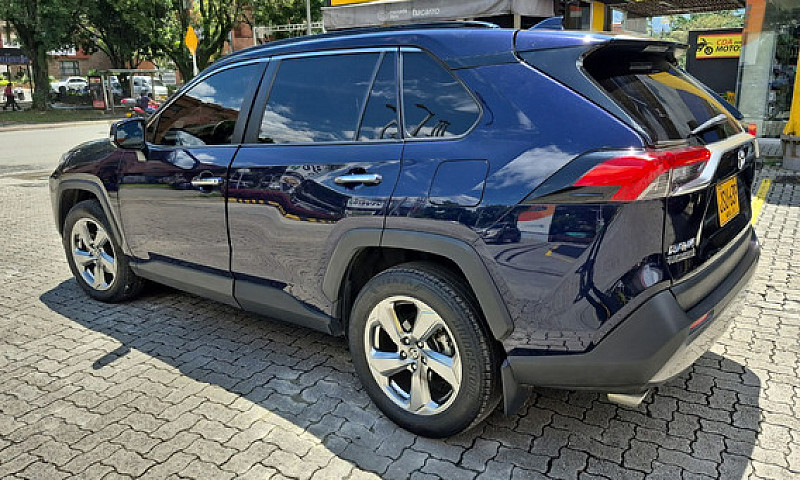 Toyota Rav4 2.5 Limi...