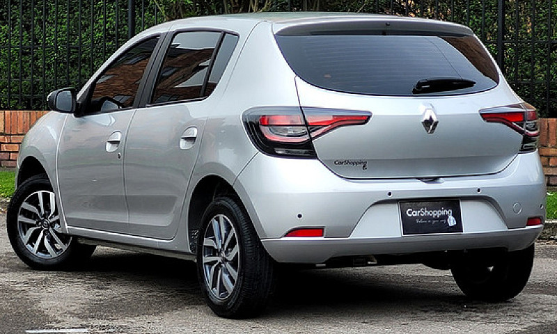 Renault Sandero 1.6 ...