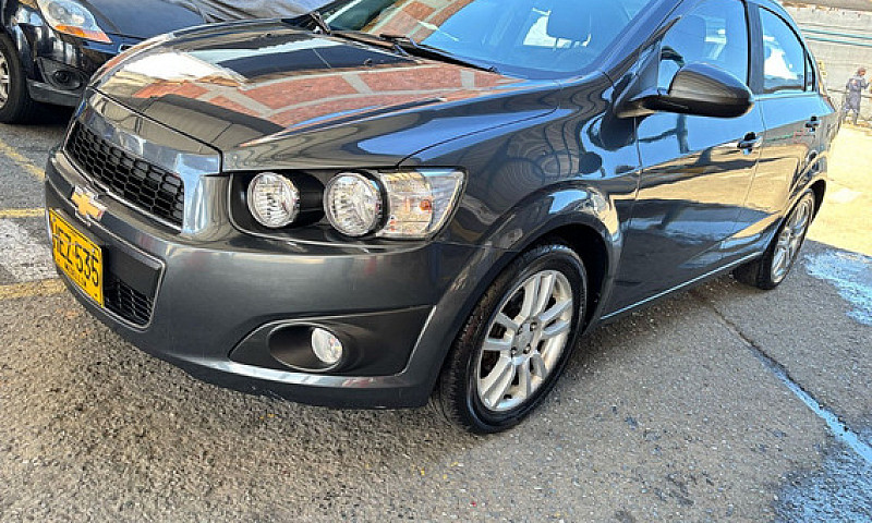 Chevrolet Sonic 1.6 ...