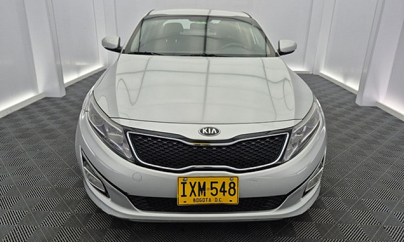 Kia Optima 2.0...