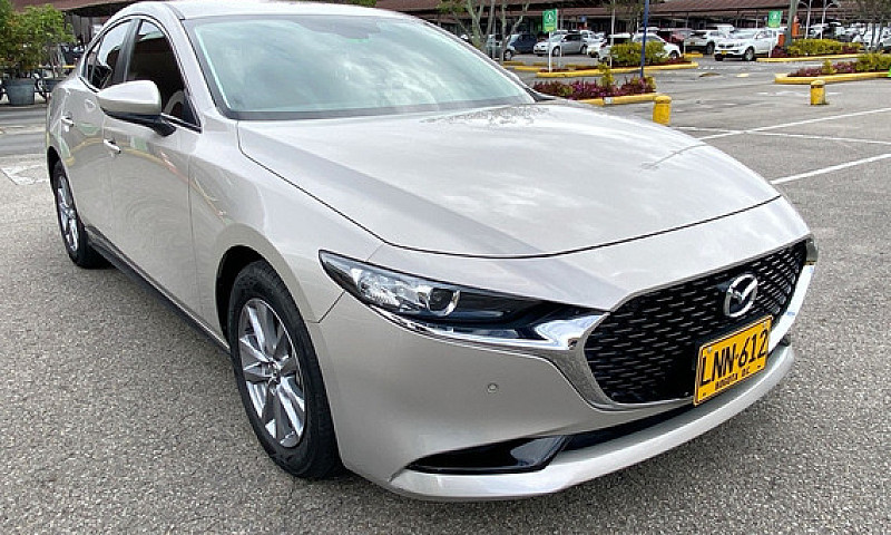 Mazda 3 2.0 Grand To...