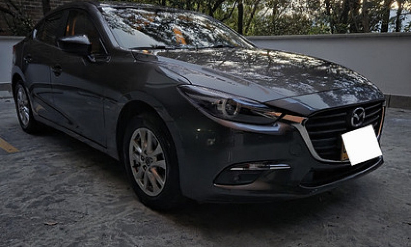 Mazda 3 2.0 Touring ...