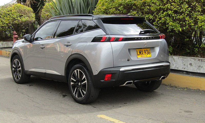 Peugeot 2008 1.2 All...