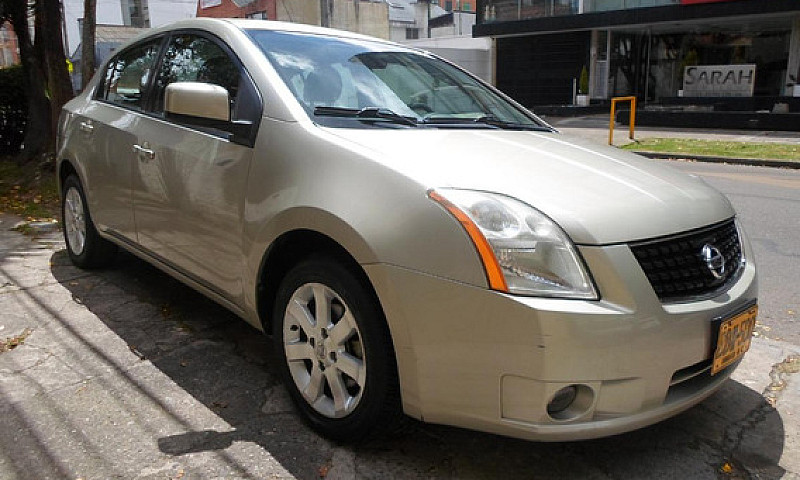 Nissan Sentra 2.0 At...