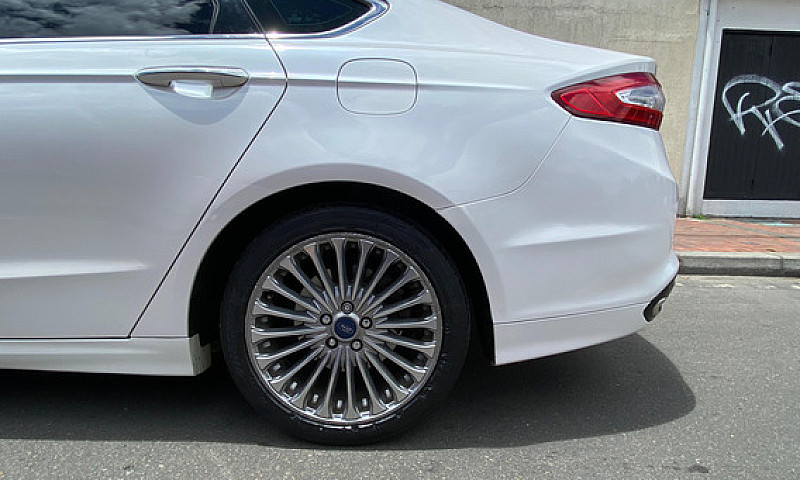 Ford Fusion 2.0 Tita...