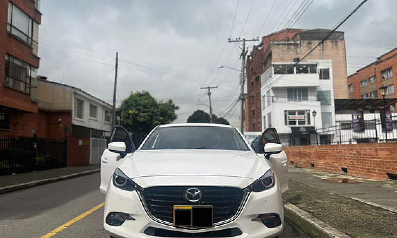 Mazda 3 2.0 Grand To...