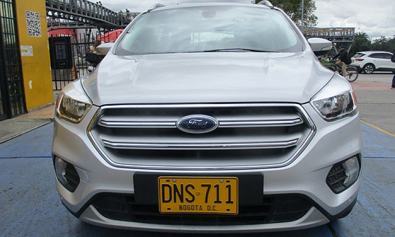 Ford Escape Titanium...
