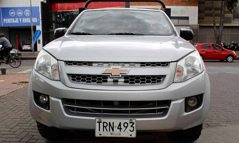Chevrolet D-Max Esta...
