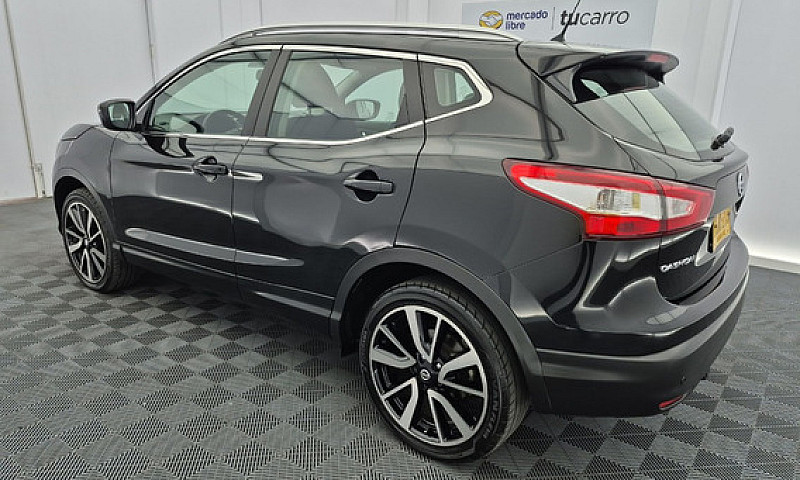 Nissan Qashqai 2.0 E...