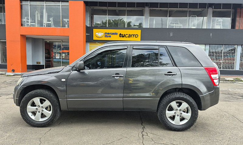 Suzuki Grand Vitara ...