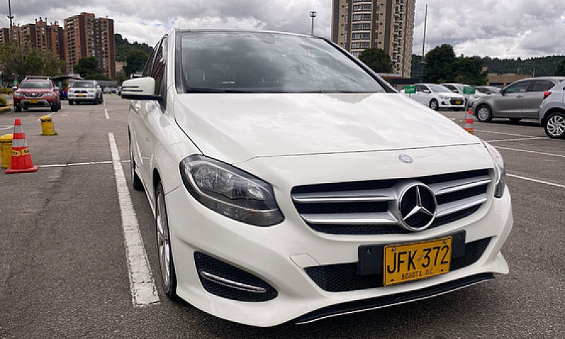 Mercedes-Benz Clase ...