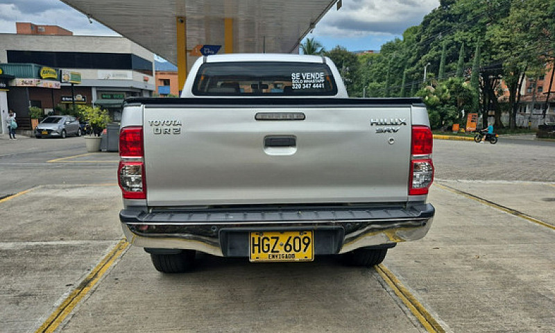 Toyota Hilux 3.0 Srv...