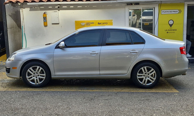Volkswagen Bora 2.5 ...