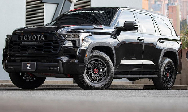 Toyota Sequoia Trd P...