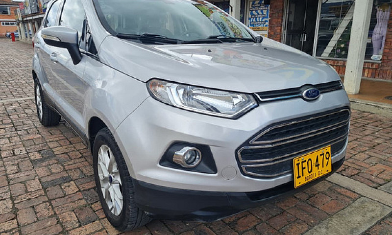 Ford Ecosport Titani...