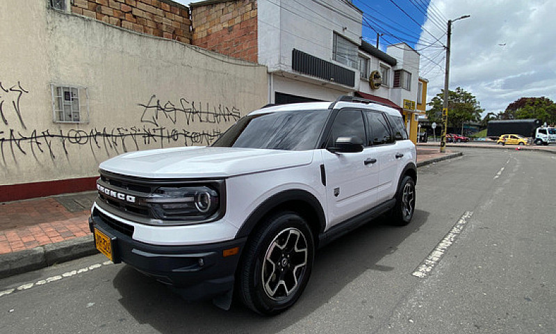 Ford Bronco Sport 1....