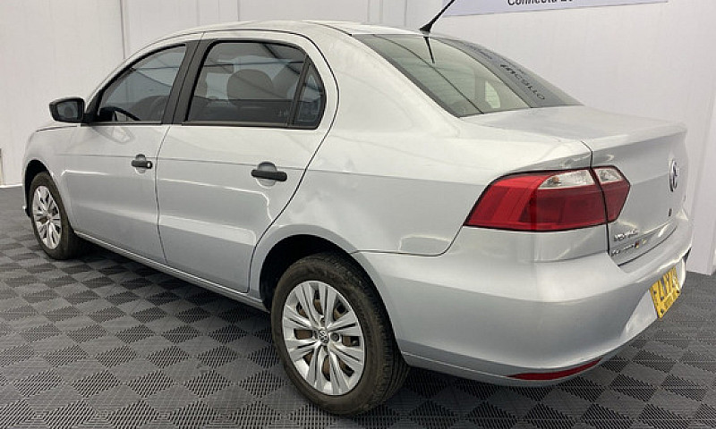 Volkswagen Voyage 1....