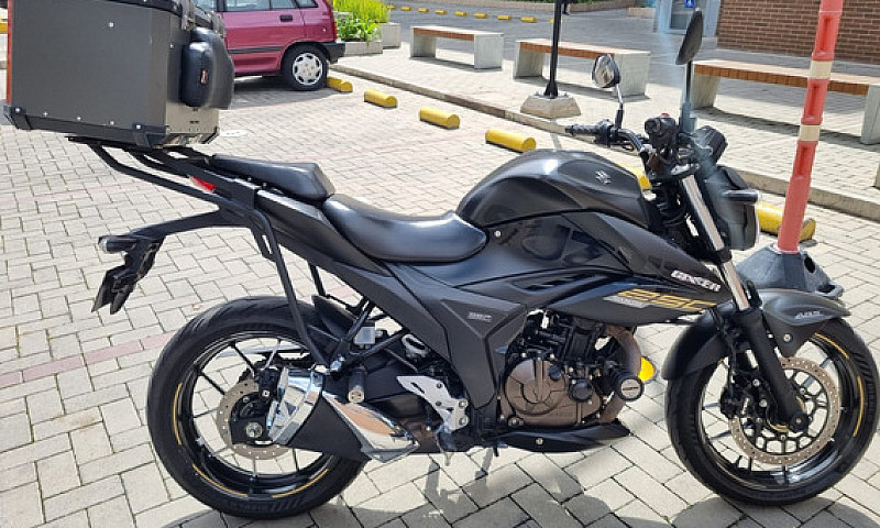 Suzuki Gixxer 250 - ...