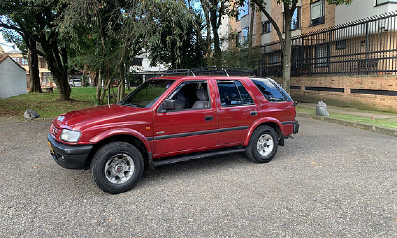 Chevrolet Rodeo 2.6L...