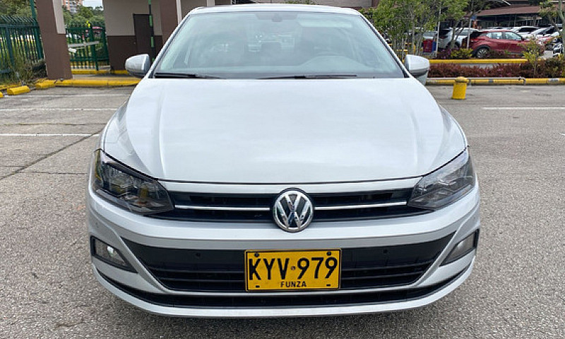 Volkswagen Virtus 1....