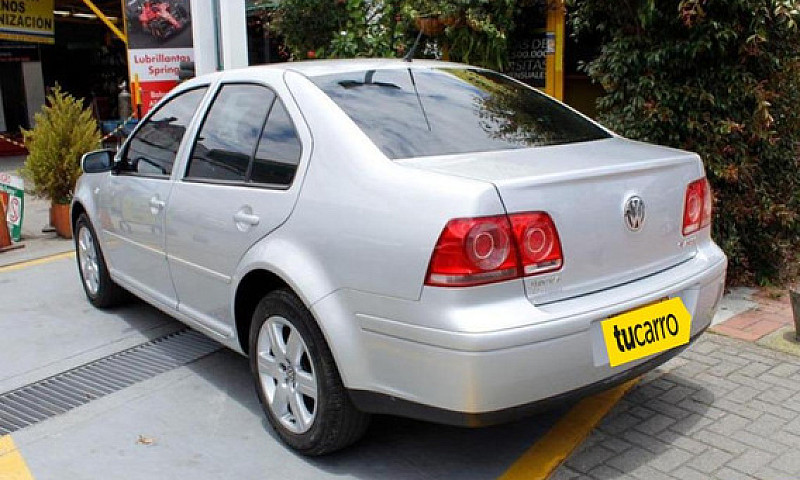 Volkswagen Jetta 2.0...