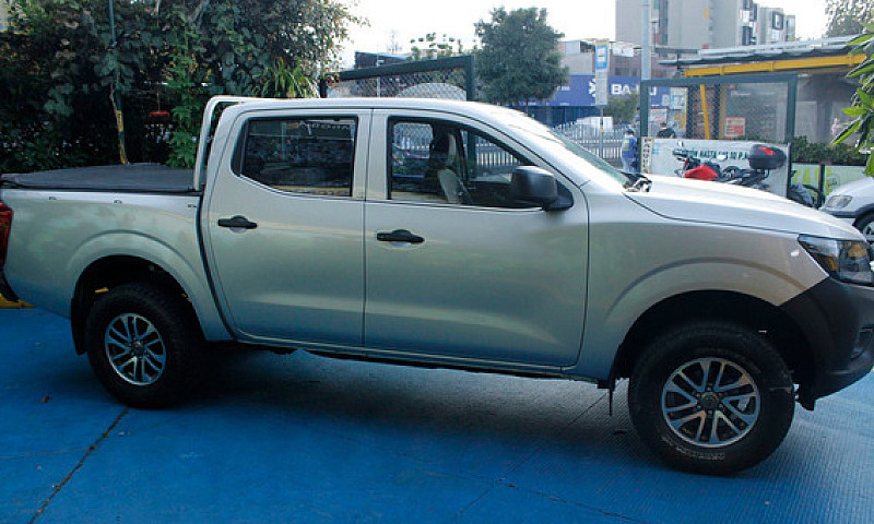 Nissan Np300 Frontie...