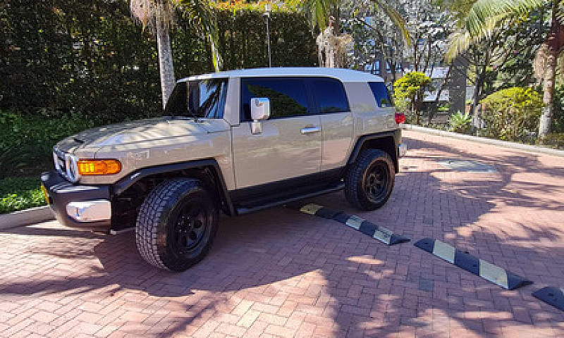 Toyota Fj Cruiser Fj...
